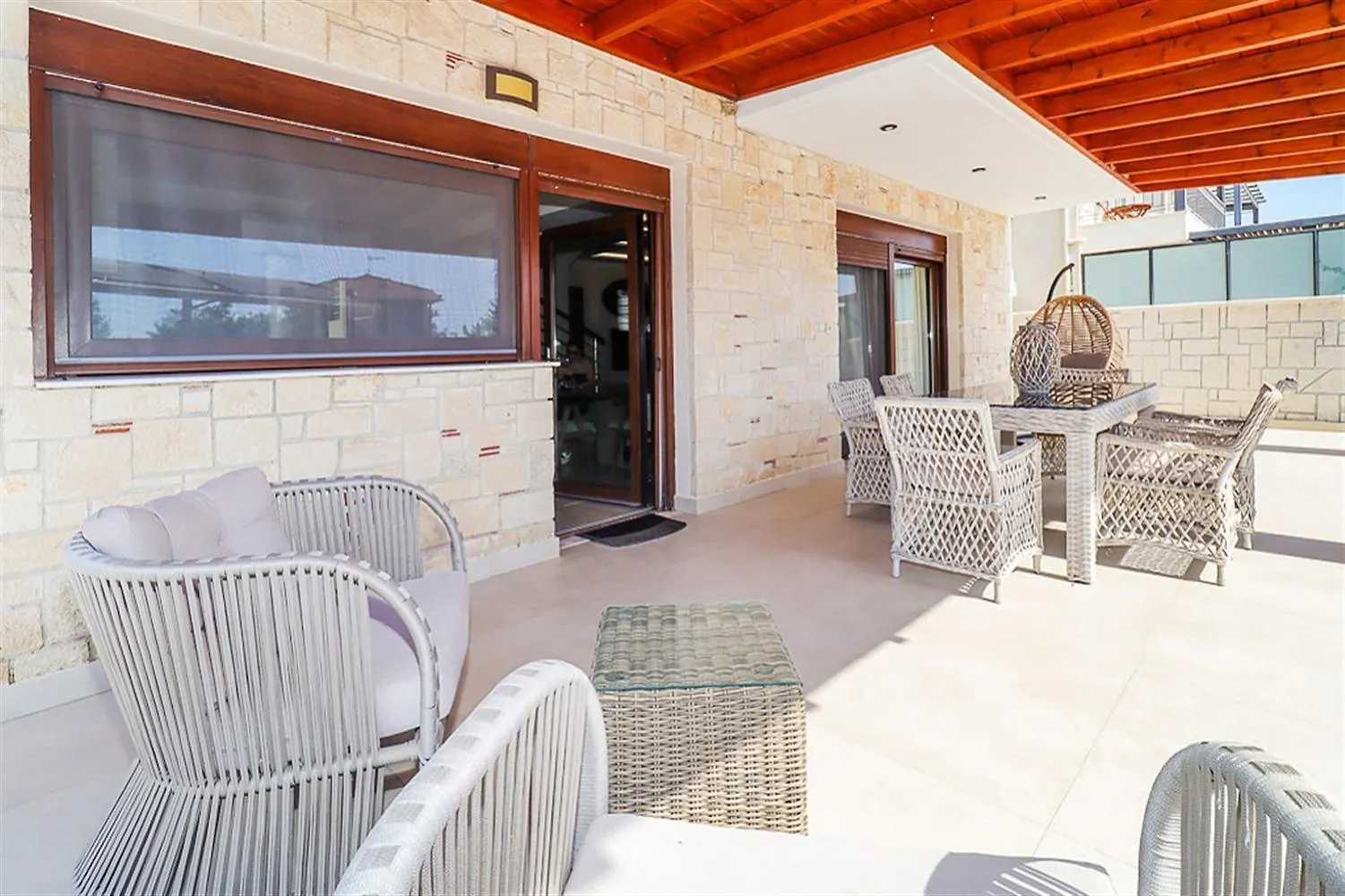Marina Pool Villa Hanioti 3 Bedrooms 8 Guests Holiday home